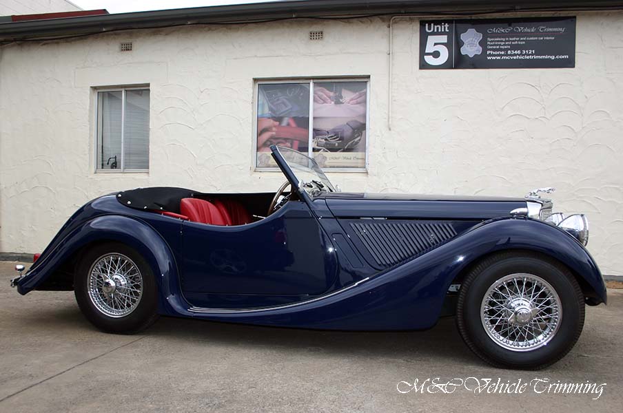 Jaguar SS120